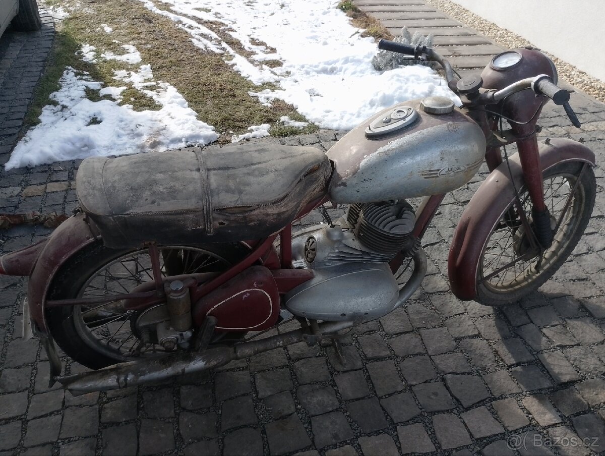 Jawa Pérák 350 - 5