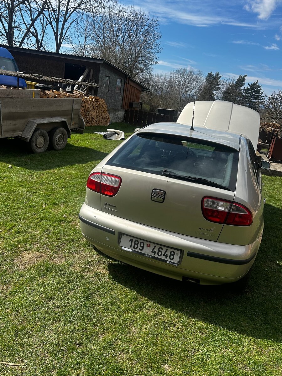 prodám seat leon 1.4 55kw - 5