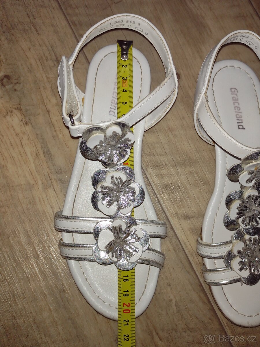 Sandálky bílé vel.32 (spíš 31) - 5