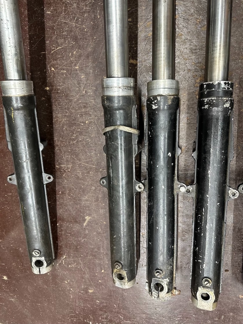 Predám prední tlumiče, kluzáky JAWA 350/638 639 - 5