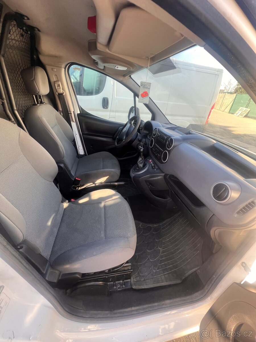 Peugeot Partner, Peugeot Partner; 1,6 HDI - vadný motor - 5