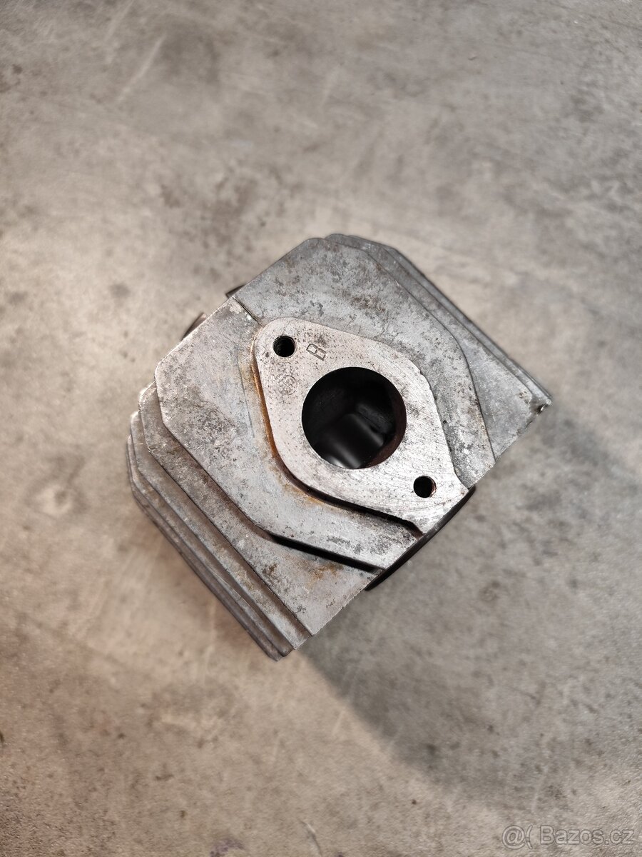 Válec pionýr - výbrus - 5