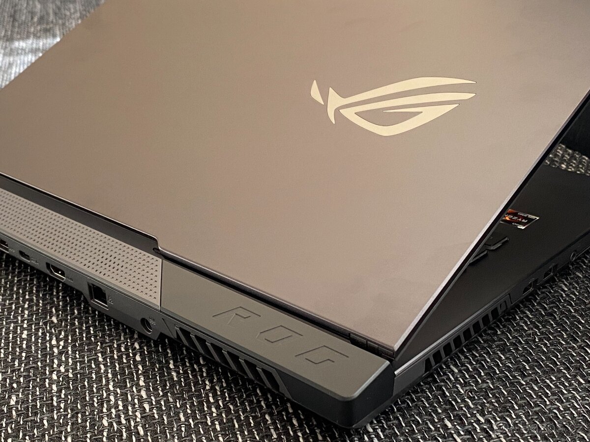 ASUS ROG Strix G15 (Ryzen 7 / RTX 3060 / 144Hz / M.2) - 5