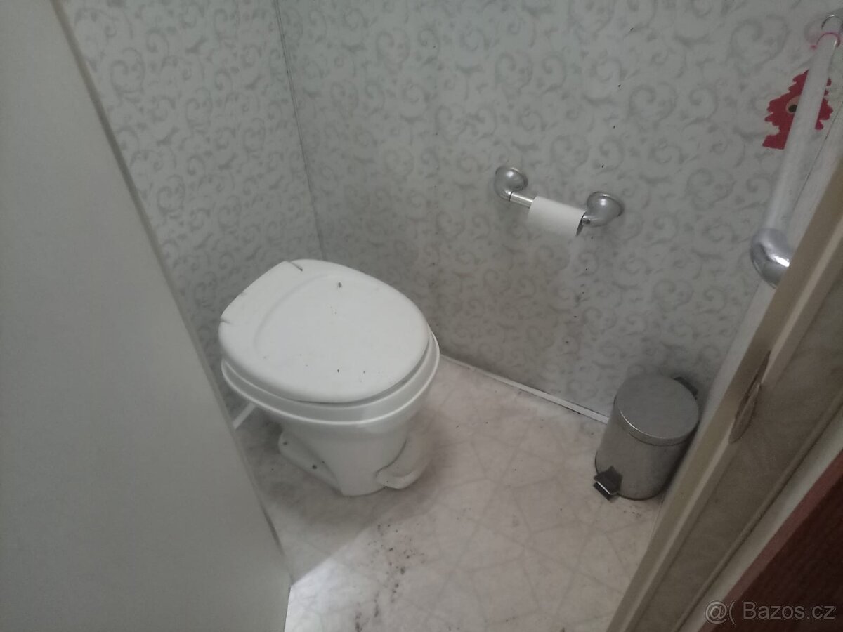 Obytný přívěs Cobra karavan - 5