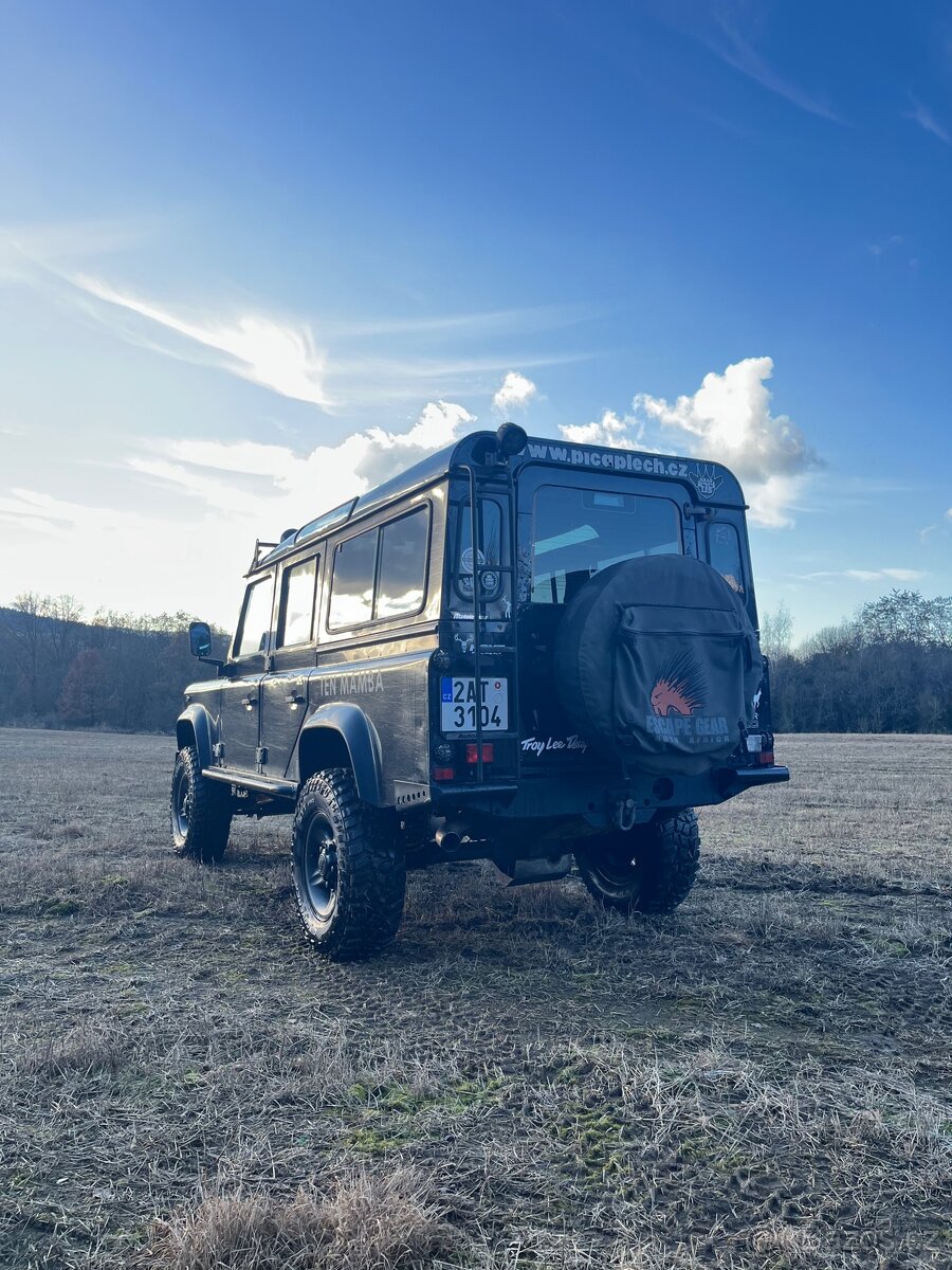 Land Rover Defender 110SW 2,5TD5 - 5