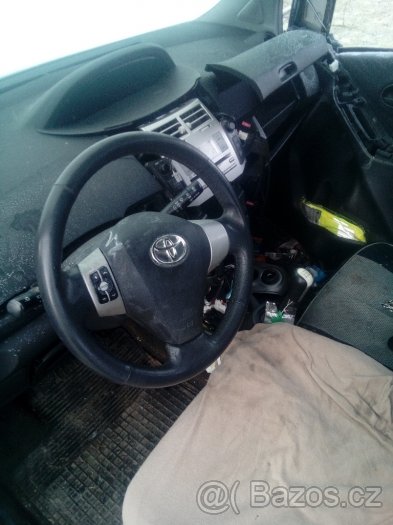 Toyota Yaris 1,4 d4d - 5