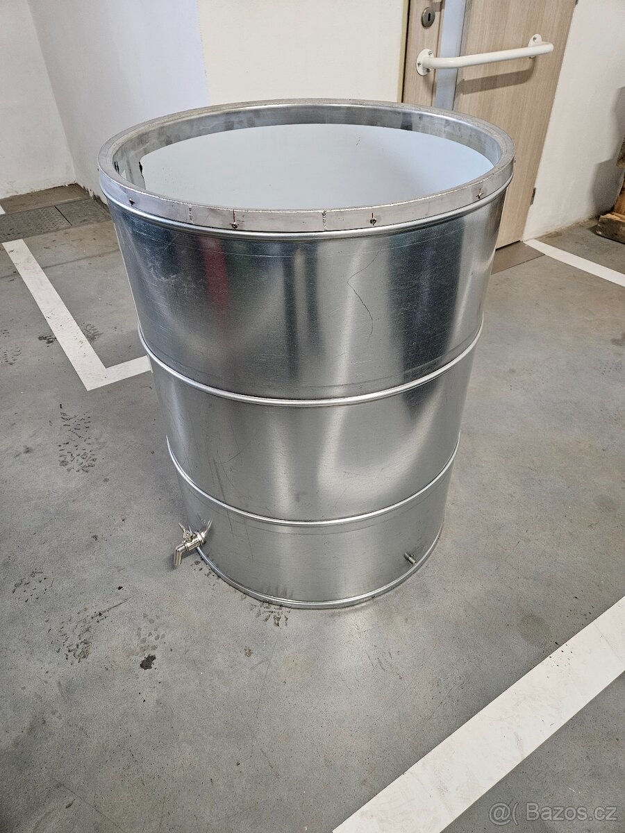 Napařovač sena pro koně 250L - 5