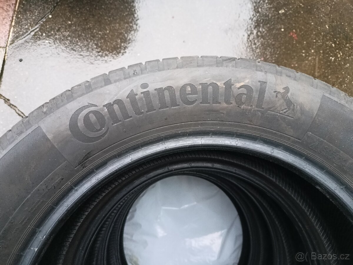 Prodám pneu Continental 215/60r18 - 5