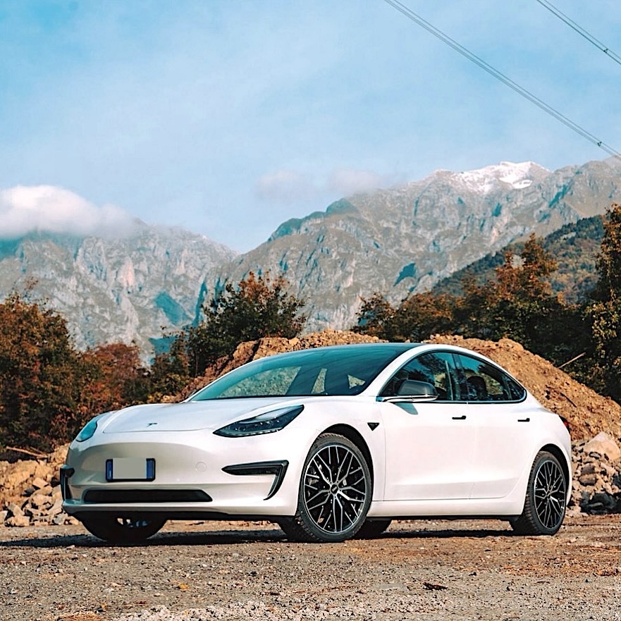 21" sada: 4x letní pneu MICHELIN, 4x disk, 4x senzor tlaku - 5