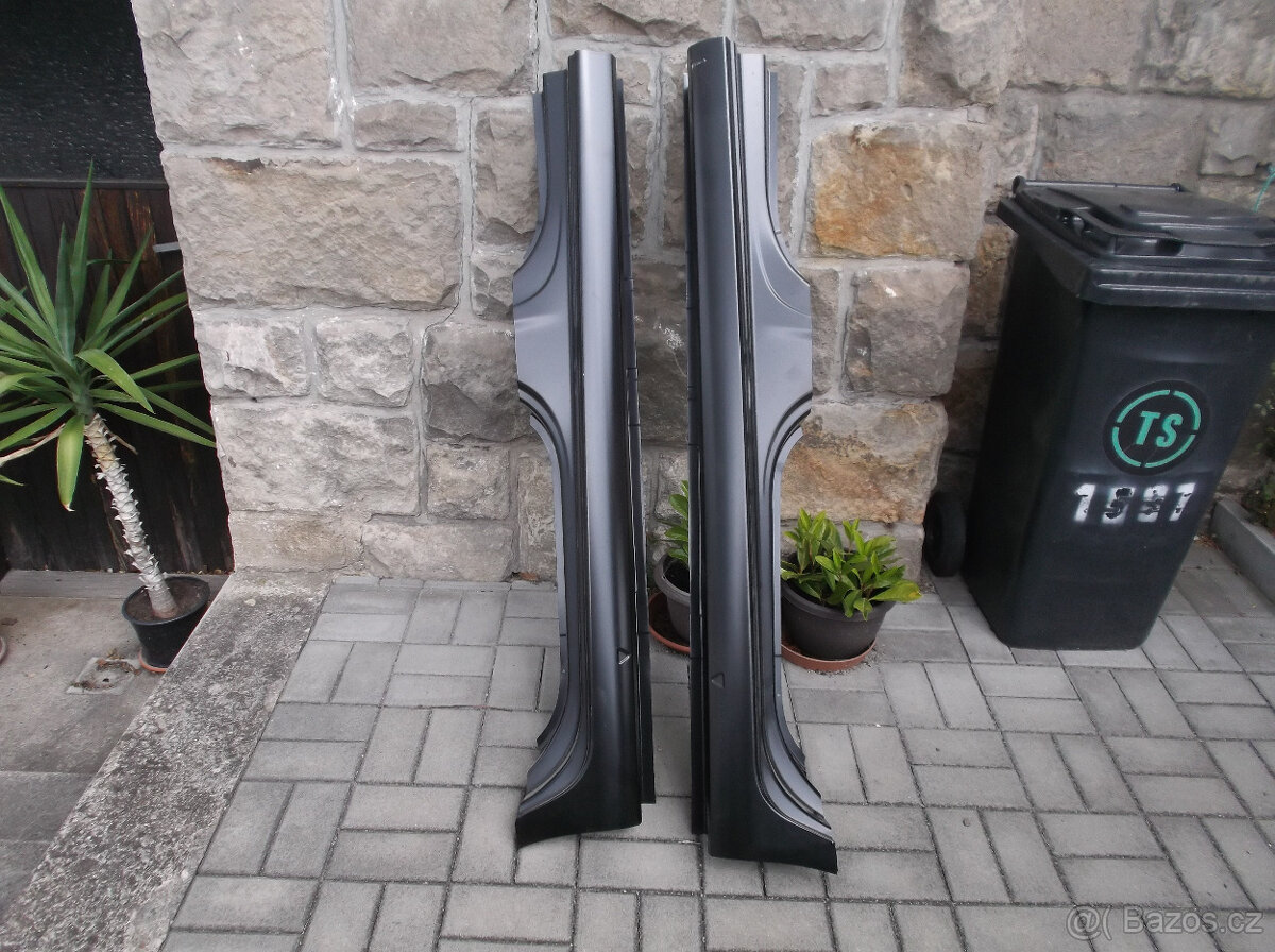 ŠKODA RAPID BLATNÍKY-PRAHY-KAPOTA-MLHOVKA-NÁRAZNÍKY - 5