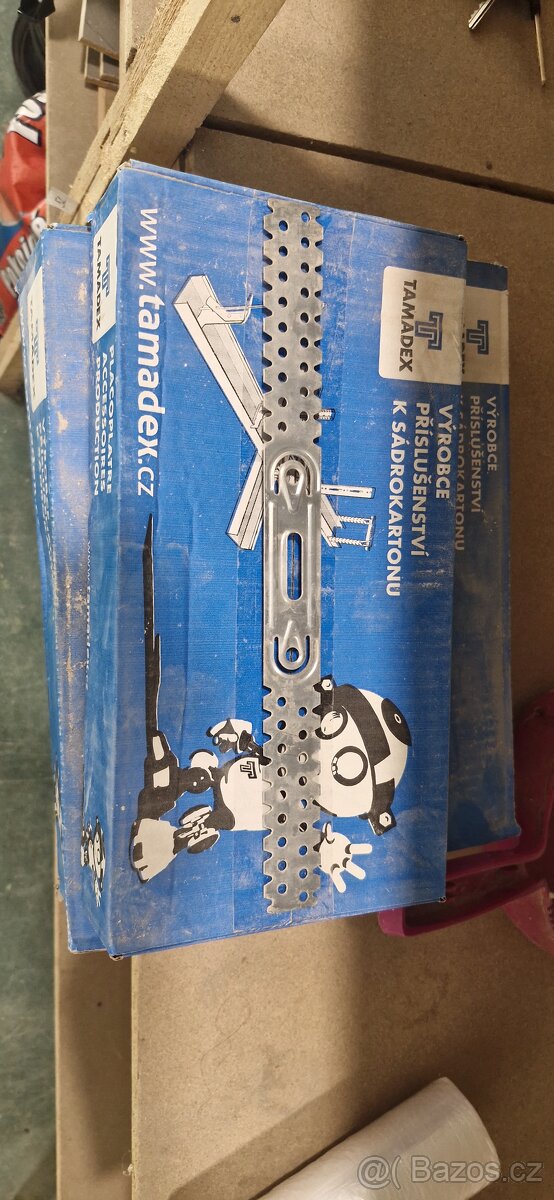 Přebytky materiálu ze stavby - 5