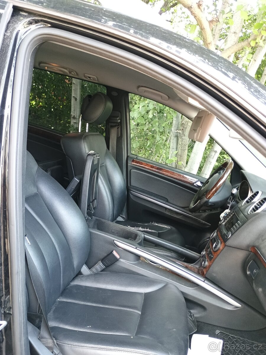 ND - Mercedes Benz GL - 5