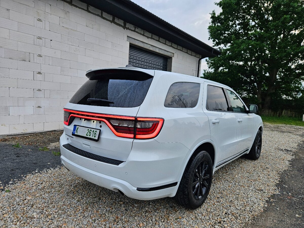 Dodge Durango R/T 5.7 V8 Hemi r.v.2021 novy model