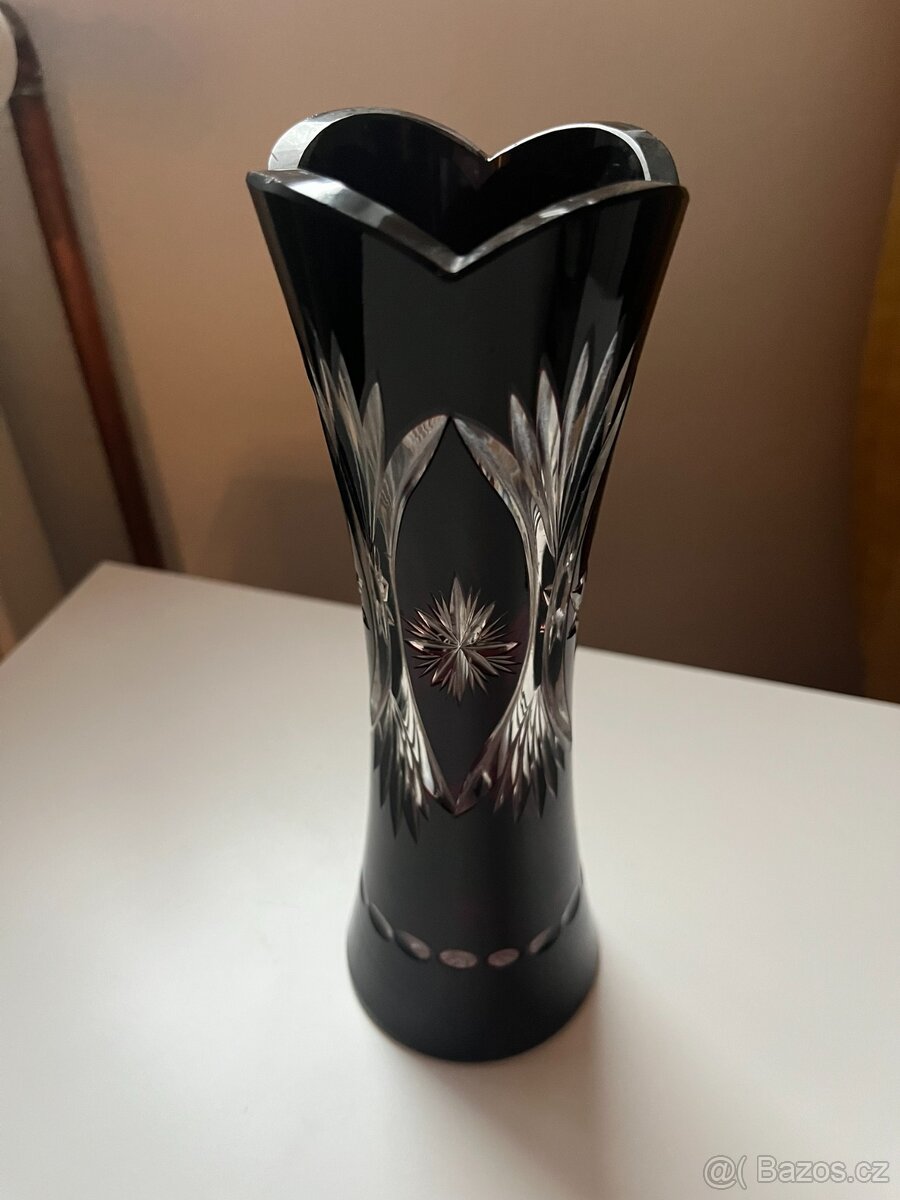 Starožitná krásná váza - rubínové sklo. - 5