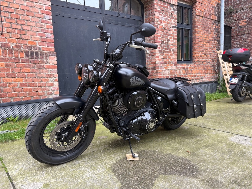 Indian Chief Bobber Dark Horse - 5