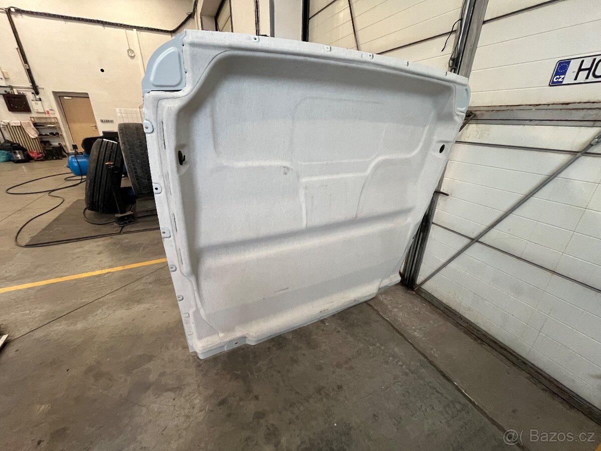 Prodám sedadla, podlada, boky - 5