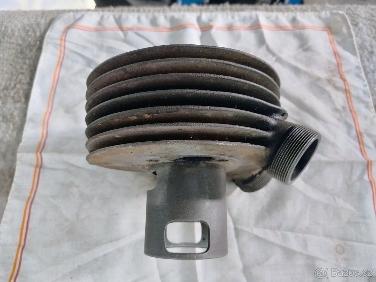 VÁLEC MOTORU JAWA 175 - 5