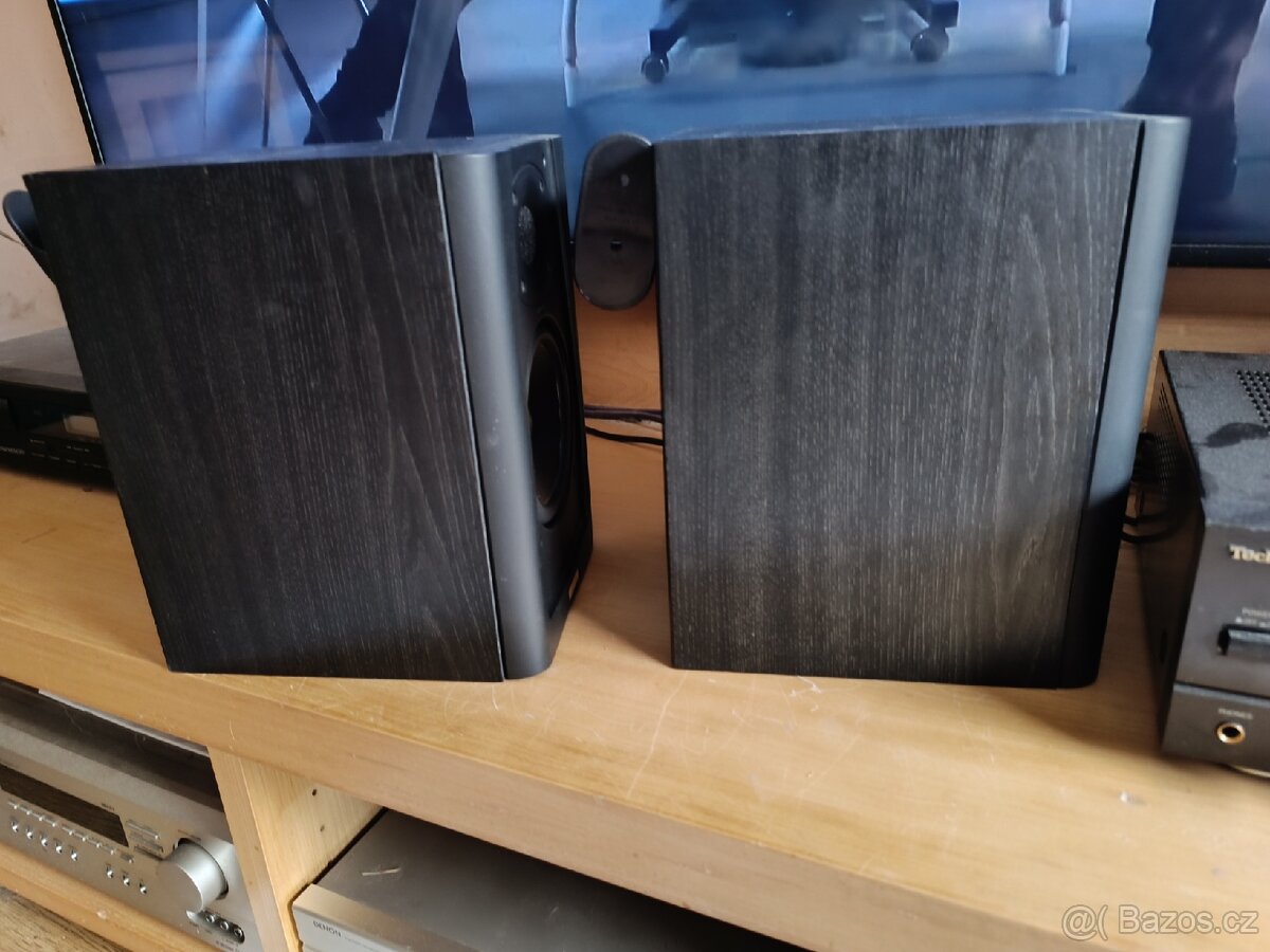 Repra Jamo 28 + zdarma kabely cu 2x2,5 - 5