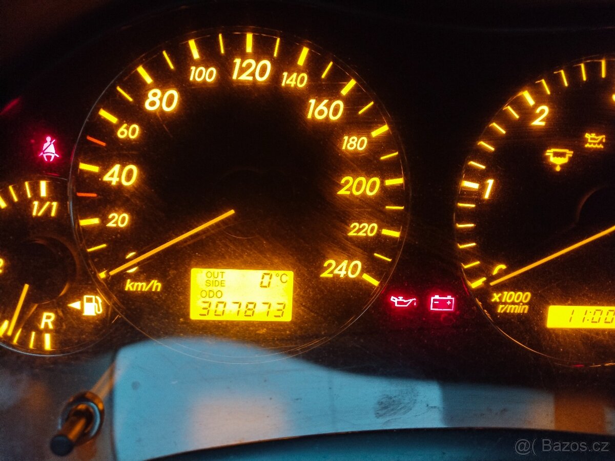 Toyota Avensis combi 2,2DiD T 25 - 5