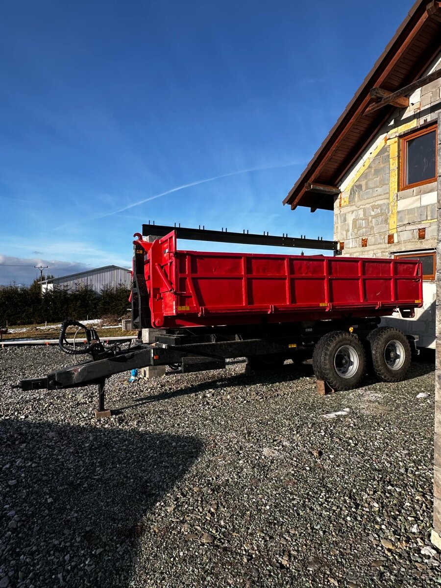 Traktorový nosič kontajnerov - 5