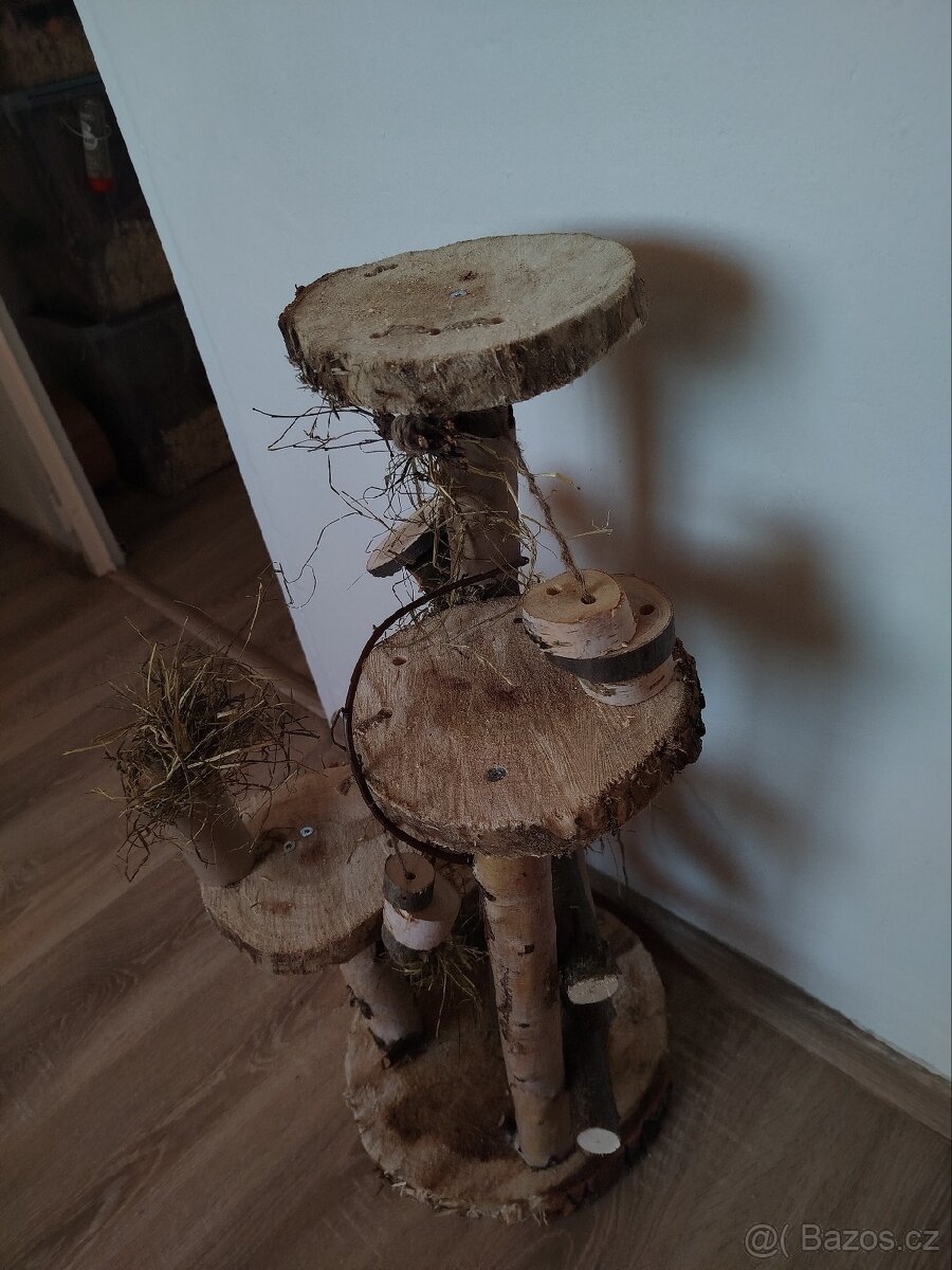 Stromy pro osmáky/činčily - 5