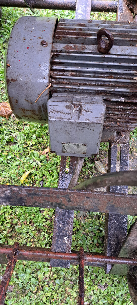 Cirkulárka s kolébkou - 5