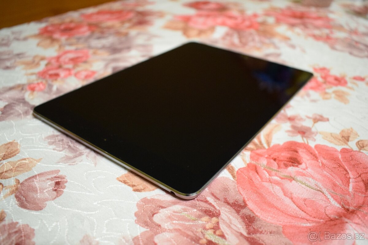 Apple iPad Air 2 (Wi-Fi Only) - A1566 128 GB (2) - 5