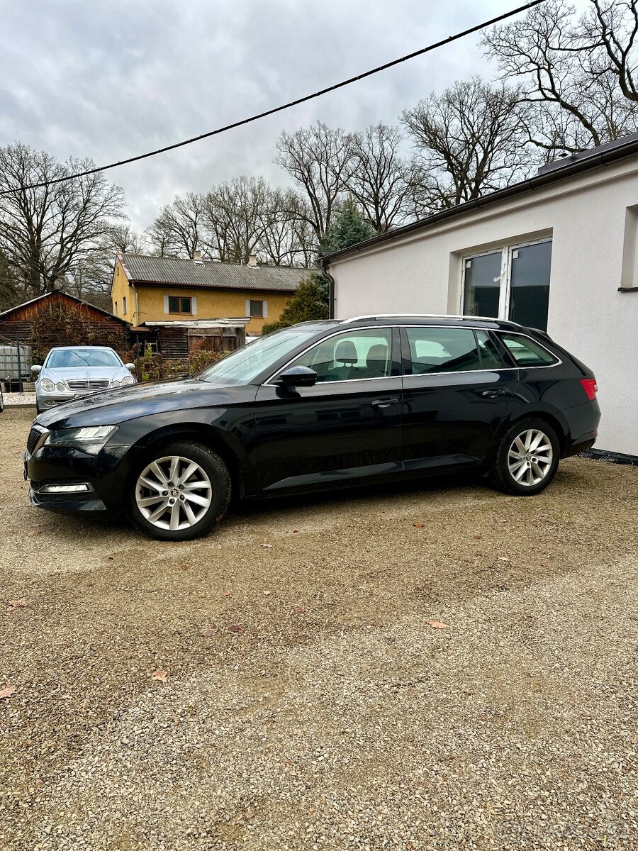 Škoda Superb 3 2023 2.0 TDi 110kW 185tkm Tažné/ACC/Kůže - 5