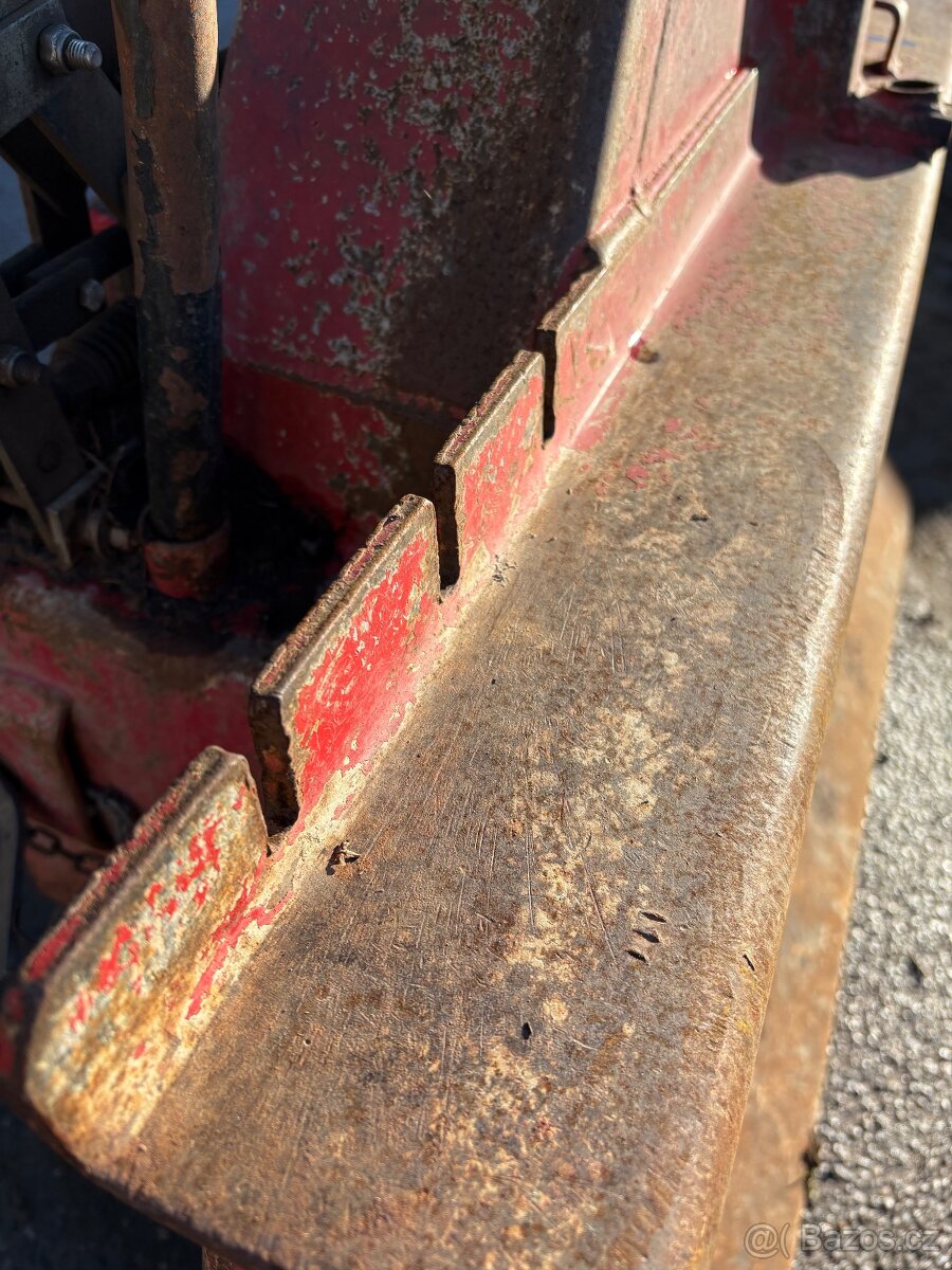 Naviják za traktor Tajfun 5T -pěkný stav- - 5