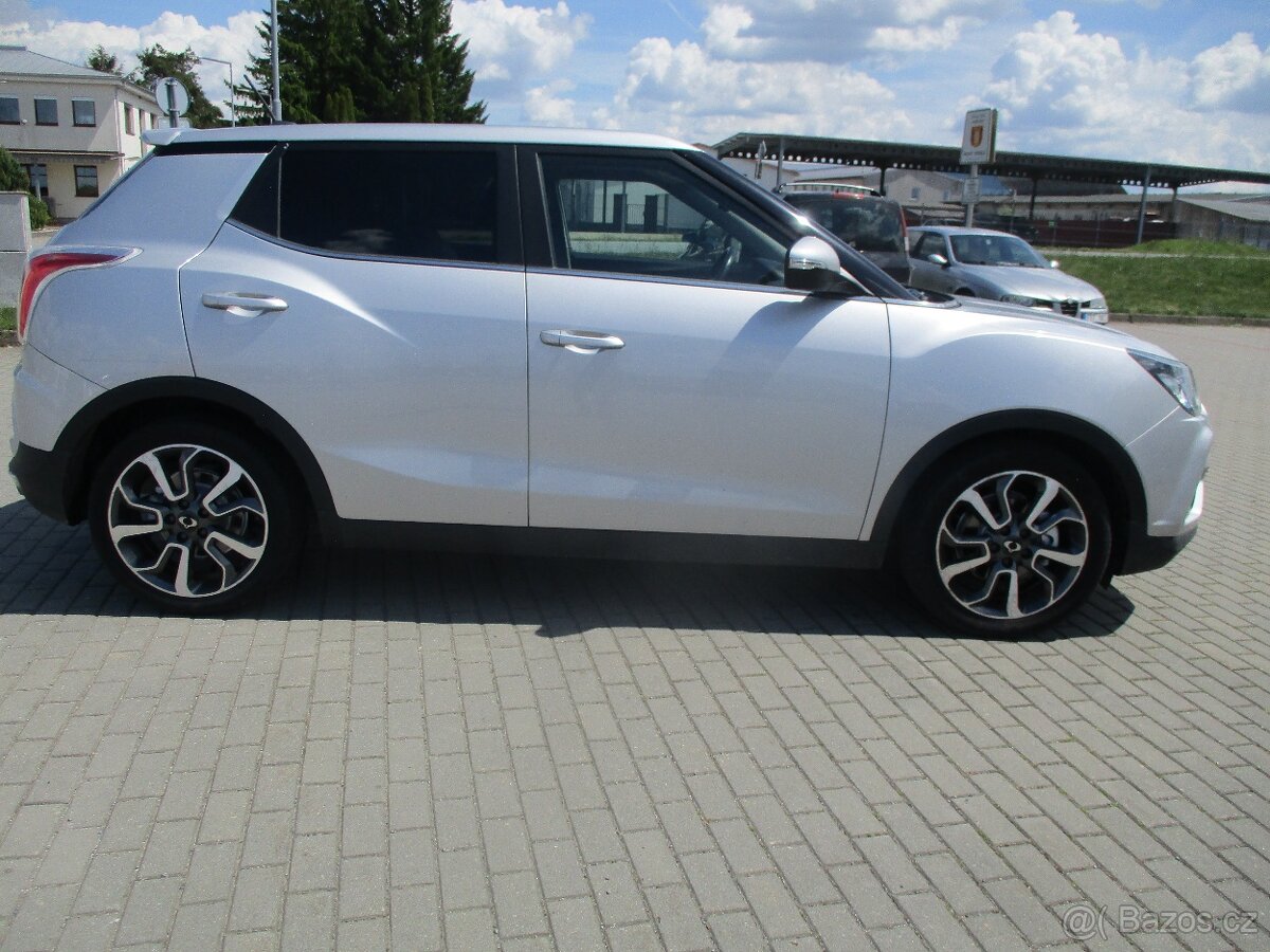 SSANGYONG TIVOLI 1,6e-XDi kamera ESP 2019 - 5