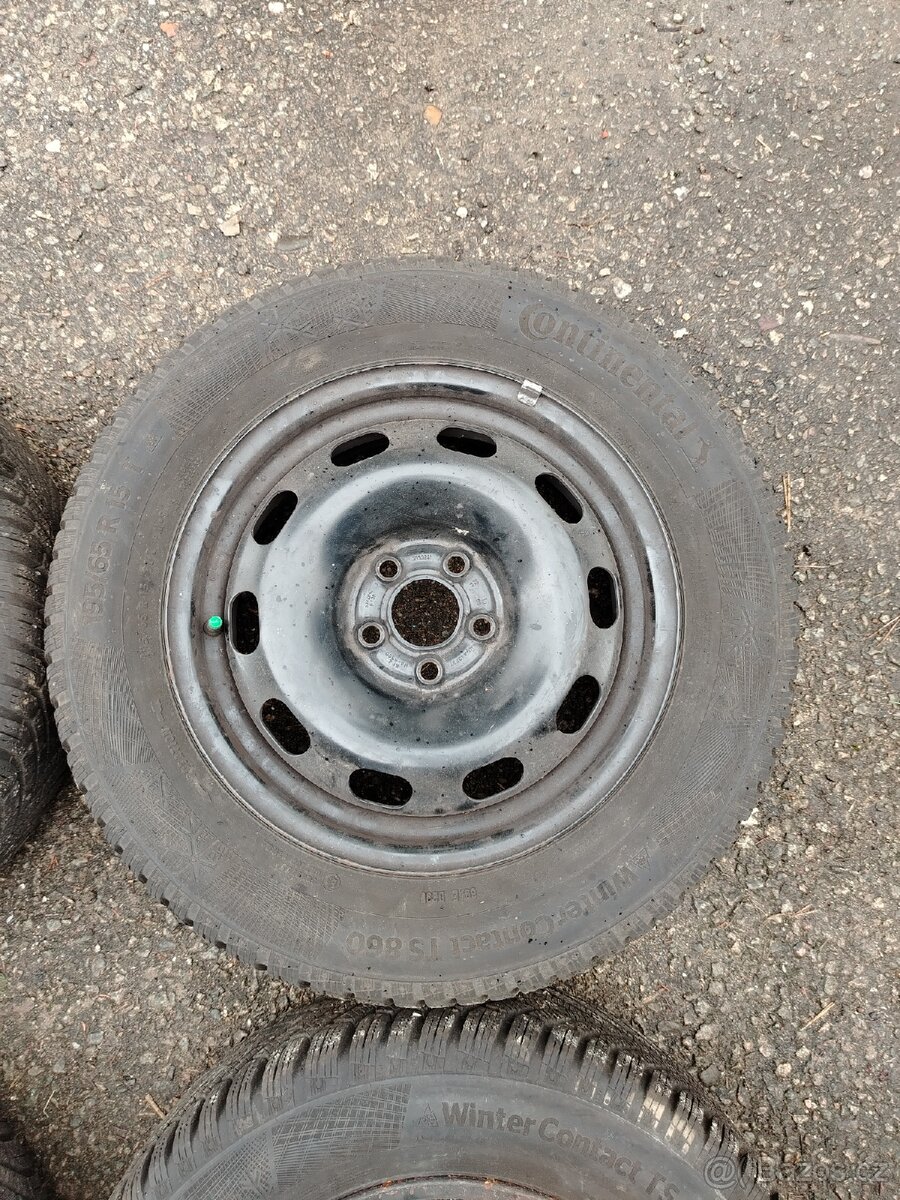 Sada zimních kol 195 65 R15 Continental Škoda Octavia 1 - 5