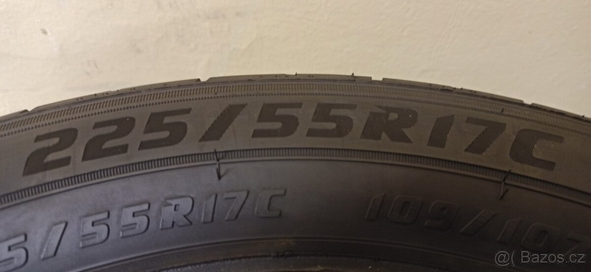 Radar Argonite Alpine 225/55 R17C 109/107T 7,5 mm - 5