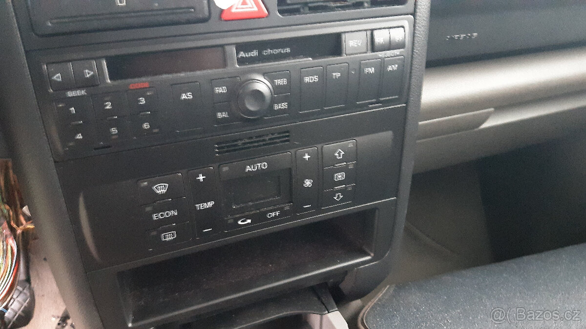 AUDI A2 1,4i 55kW 2002 AUA - JEZDI, DILY - 5