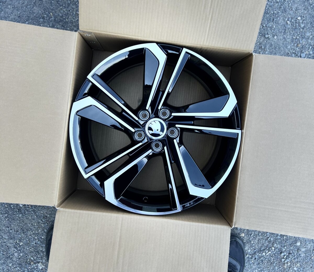 5x100 17 .. 5X100 R17 alu kola na Škoda, Volkswagen - 5