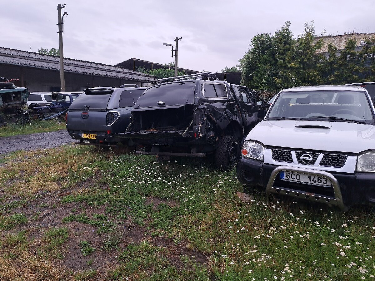 Nissan navara D22 kingcab pickup NP300 DÍLY - 5
