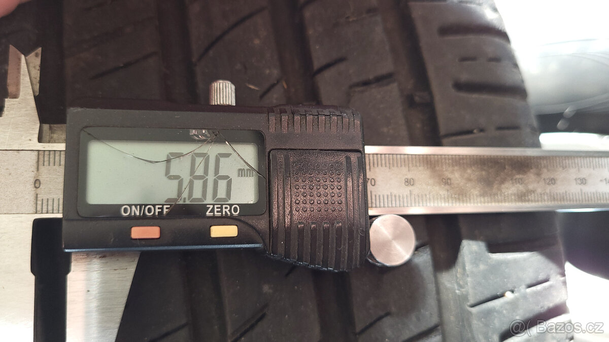 80% orig. letní ALU kola 15" 5x100 Roomster, Fabia 2 - 5