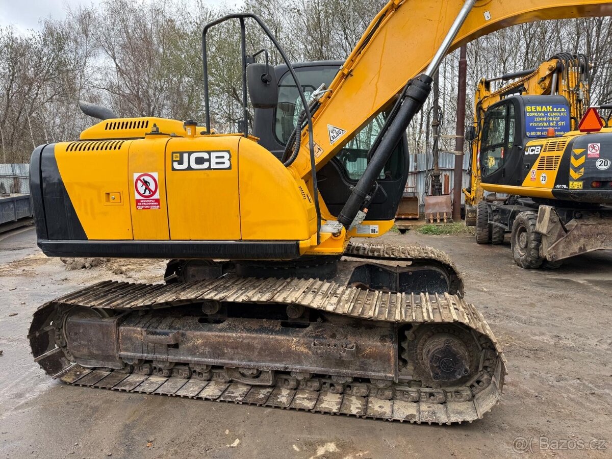 JCB JS160 - 5