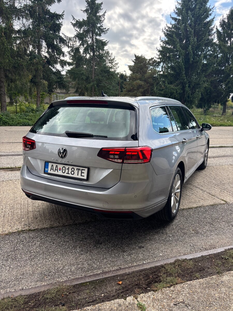 VW Passat Variant 2.0TDI 110kw DSG rok 2021 - 5