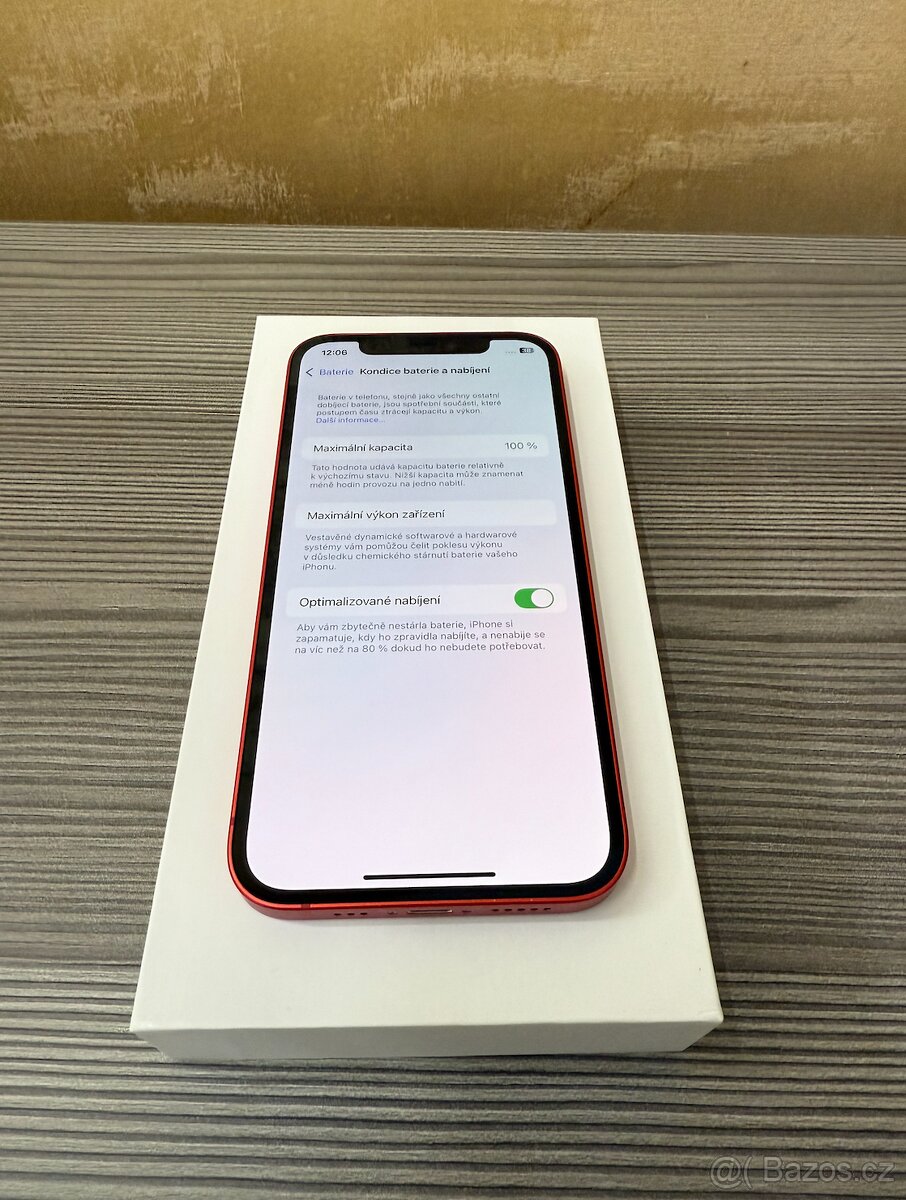 Apple iPhone 12 128GB červená, baterie 100% - 5