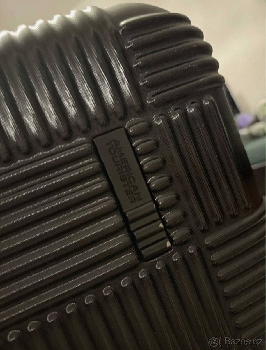 Velký kufr American Tourister NXT - 5