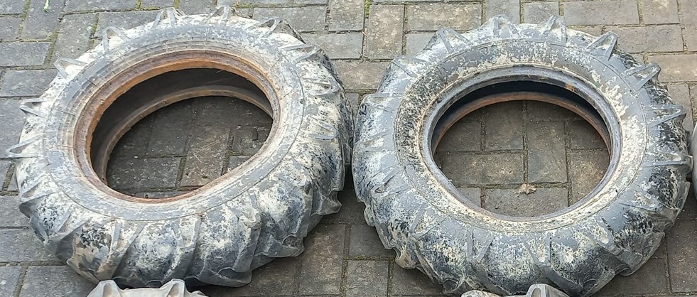 Prodám 2 ks pneu Barum 6.50x16 terénní šípová - 5