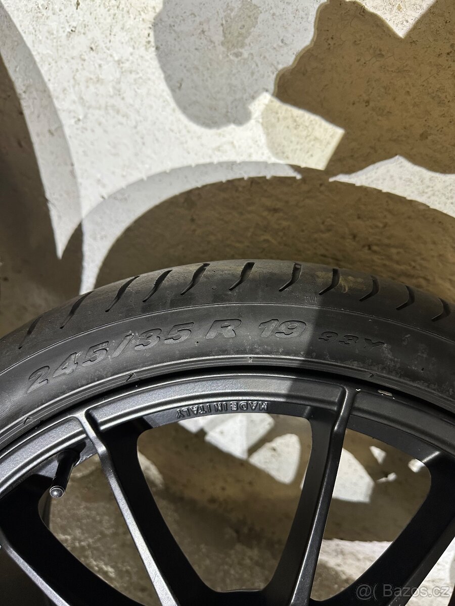 O.Z Ultraleggera 5x120,65 19” 20” - 5