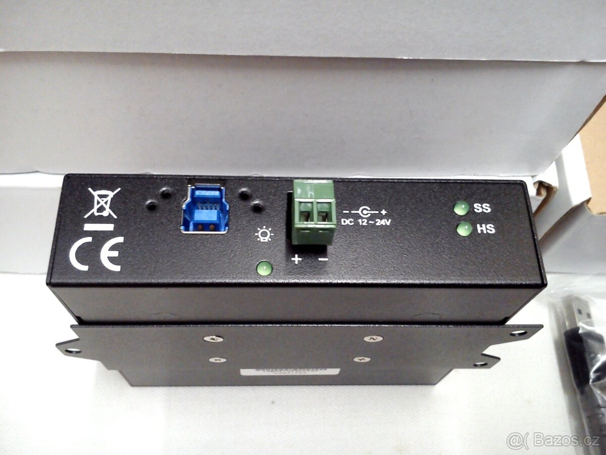 Nové dokovací stanice Basler USB 3.0 - 5