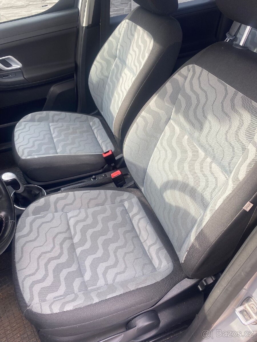 Škoda Roomster 1,4 - 5