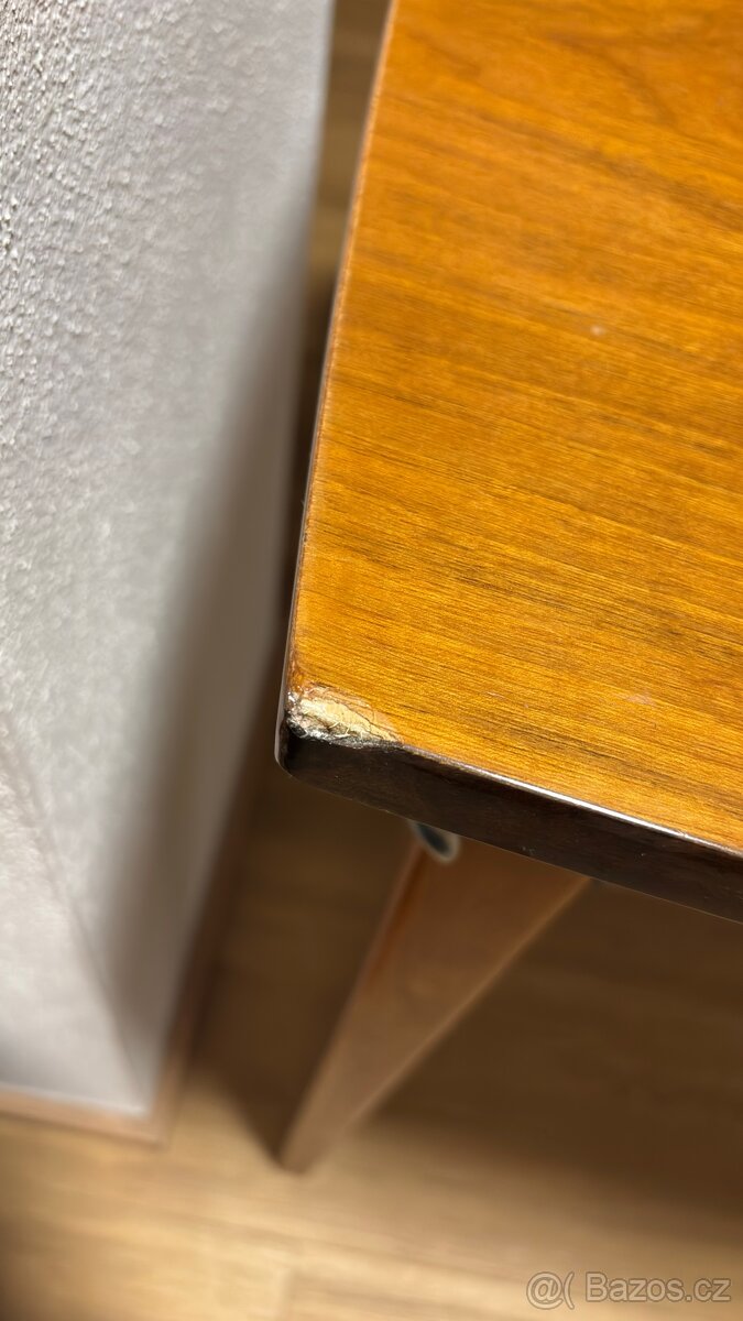 Stul kuchynsky hnedy 120 (160) - 80 - 5