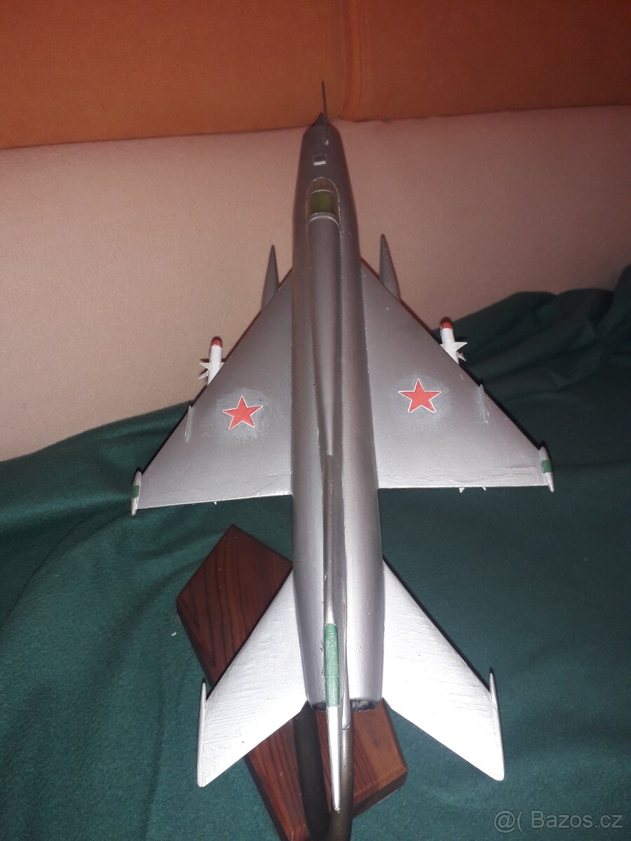 MiG 21- model - 5