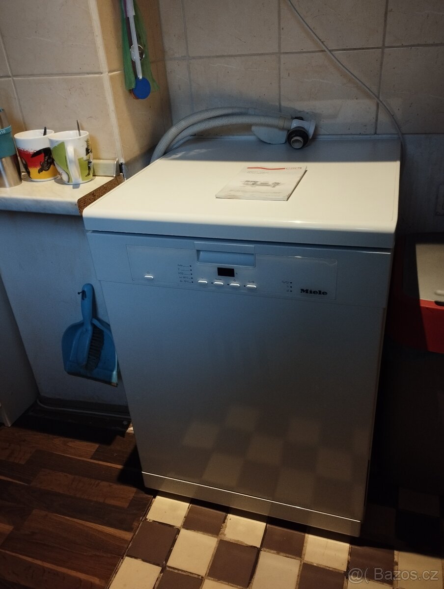 Myčka Miele na nádobí - 5