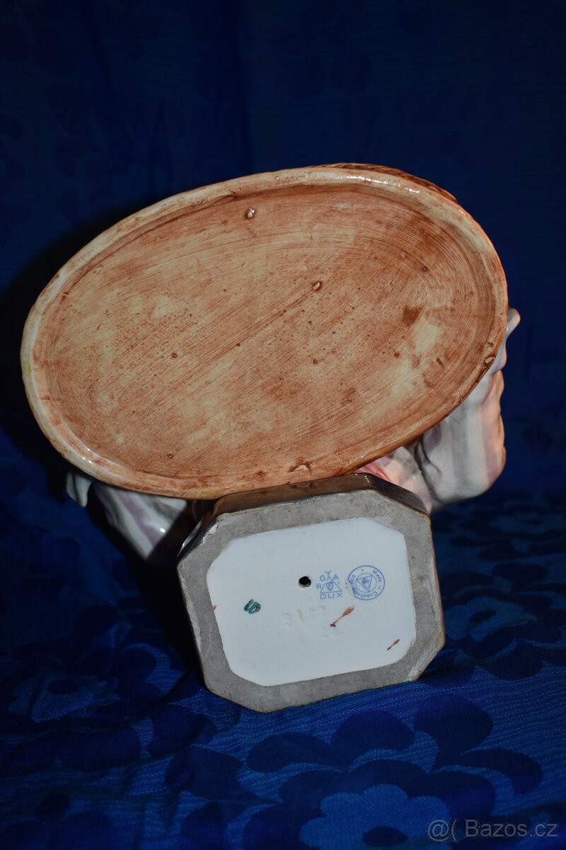 Porcelánová soška - Černošský plantážník - 5