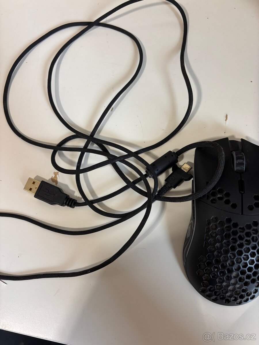 Herní myš Glorious Model O Wireless - 5