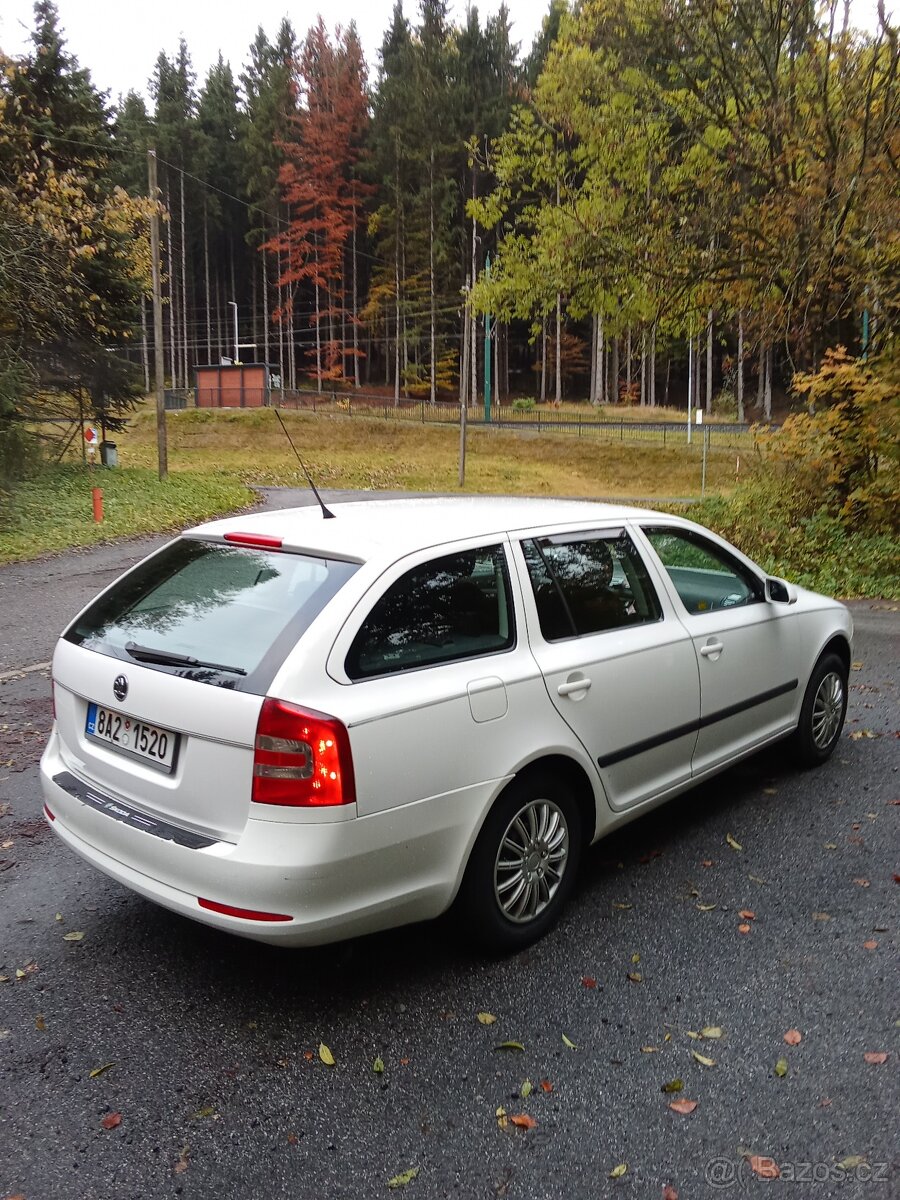 Prodám-Škoda Octavia 2 Combi 1.9.TDI-77kw,r.v 2007 - 5